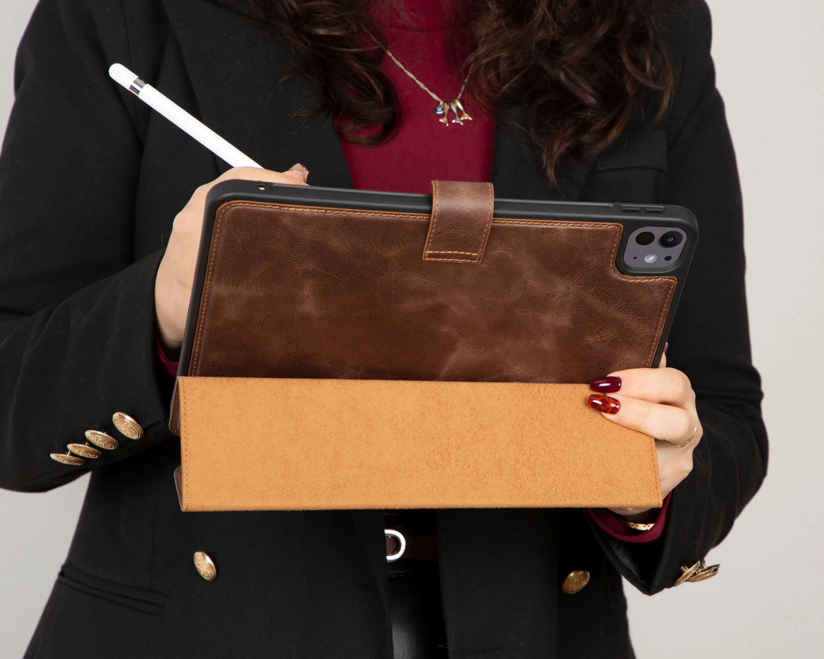 Trigon Leather iPad Pro 13" (2024) Case