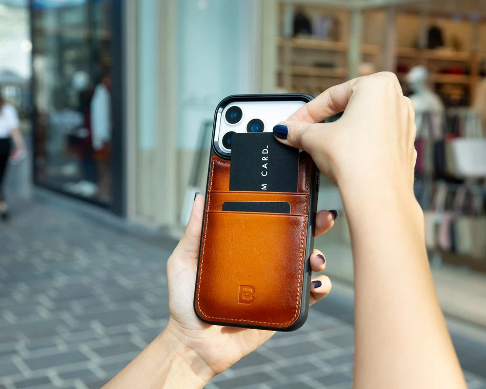 Flex Cover Leather iPhone 18 Pro / 17 Pro Case with Card Holder