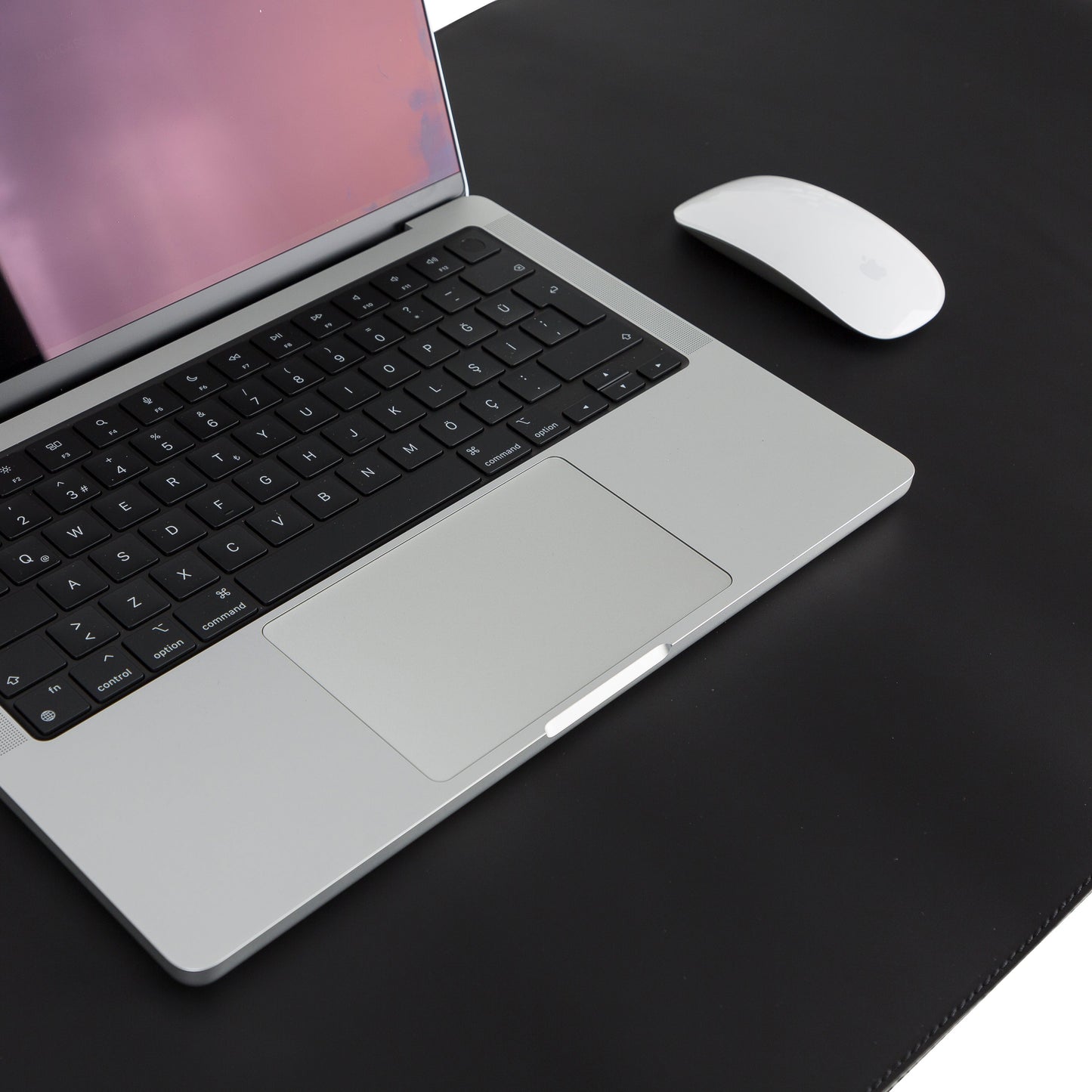 Natural Leather Desk Mat Medium-TN03