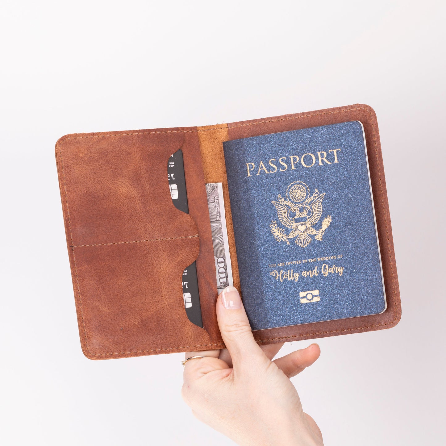 Viaggio Leather Passport Wallet