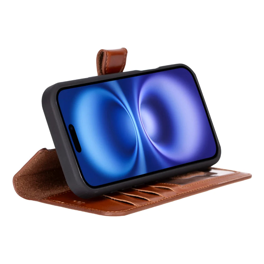 Magic iPhone 16 Leather Detachable Wallet Case