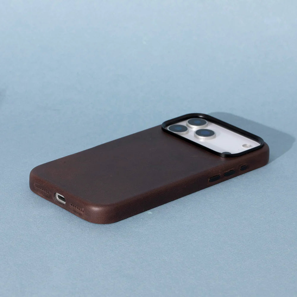 Prestige iPhone 18 Pro Max / 17 Pro Max Leather Case