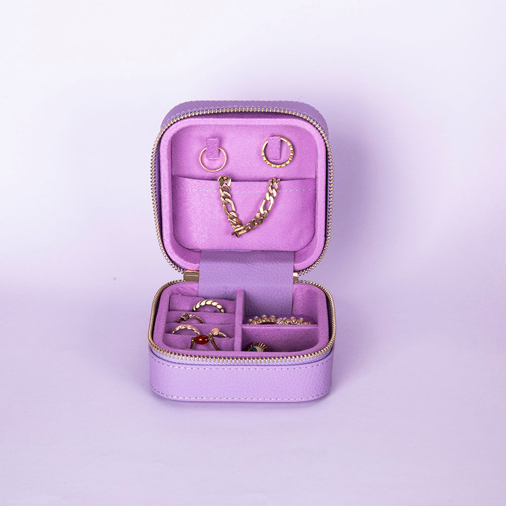 Amanda Leather Jewelry Box, Medium