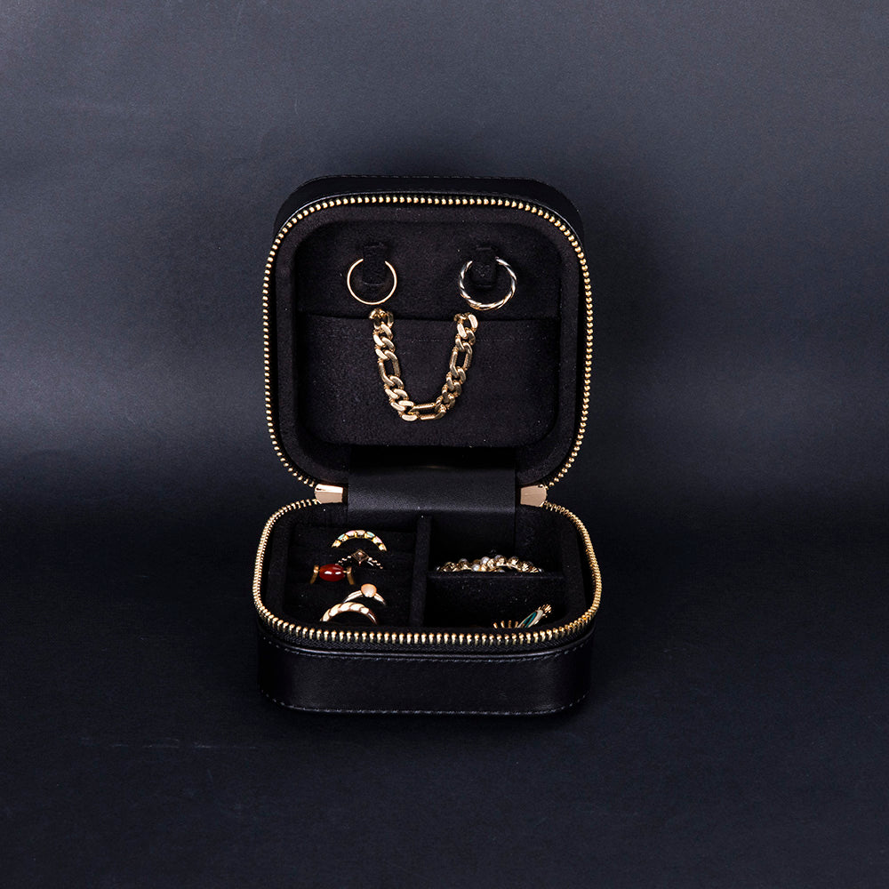 Amanda Leather Jewelry Box, Medium