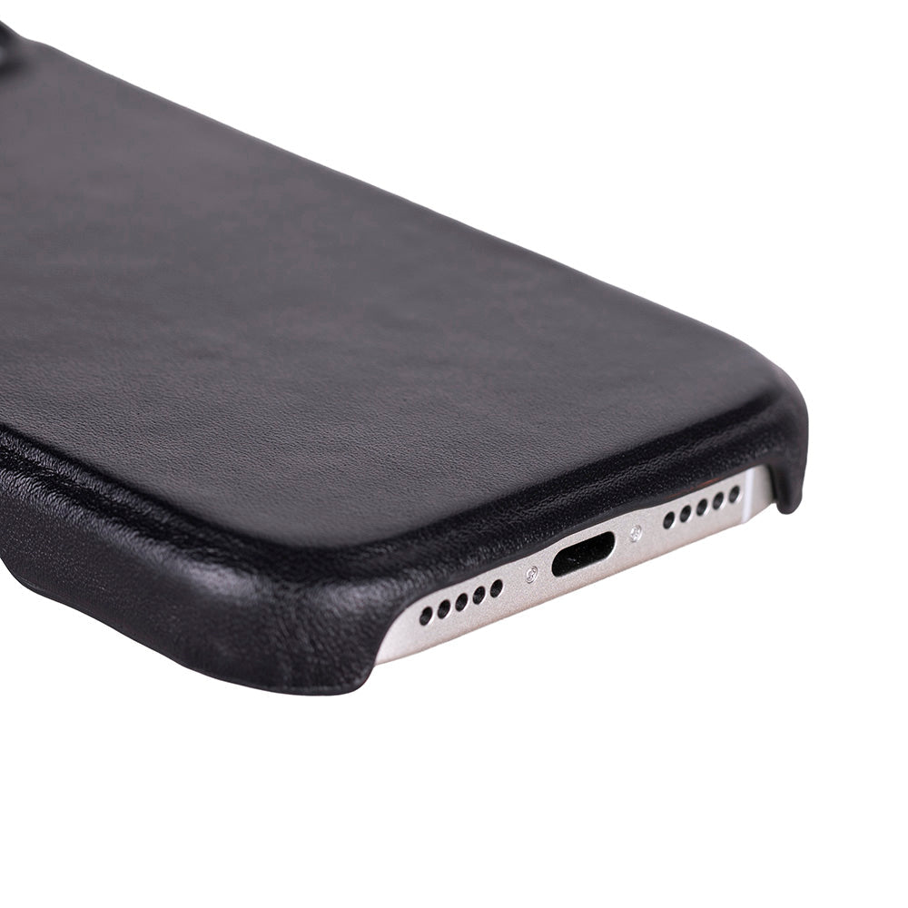 Ultimate Jacket Leather I Phone 17 Case