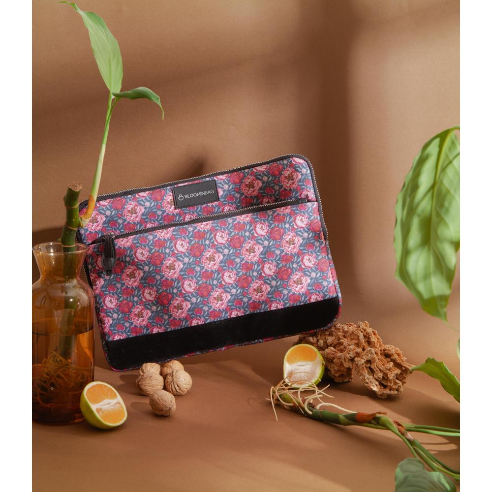 BloominBag Blossom Lovin' 13 Inch Laptop / MacBook Sleeve_1