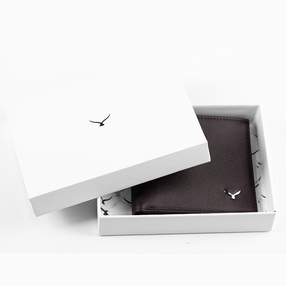 Men Leather Wallet With Two Compartments And Coin Packets